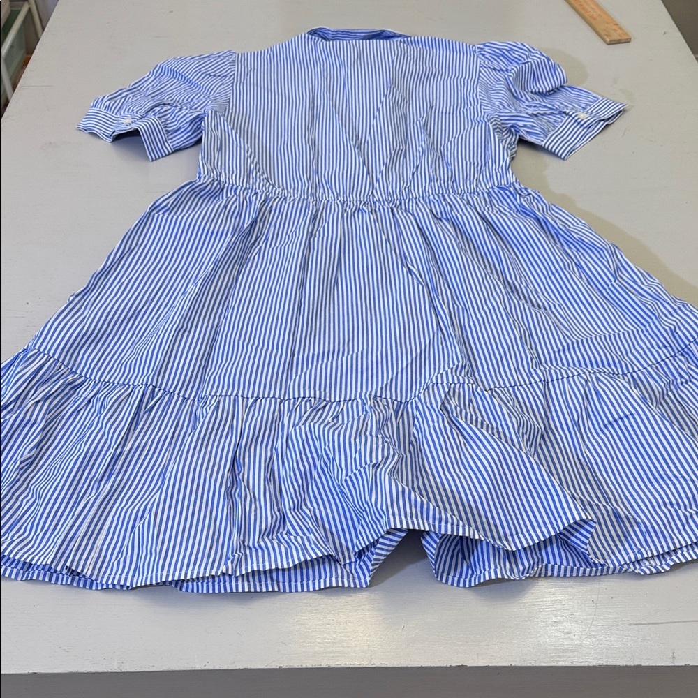 CLEAROUT J. Crew Striped smocked shirt-dress Size Small - Picture 9 of 9